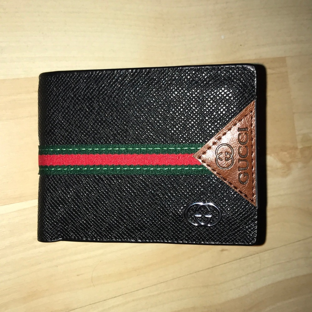 GUCCI WALLET